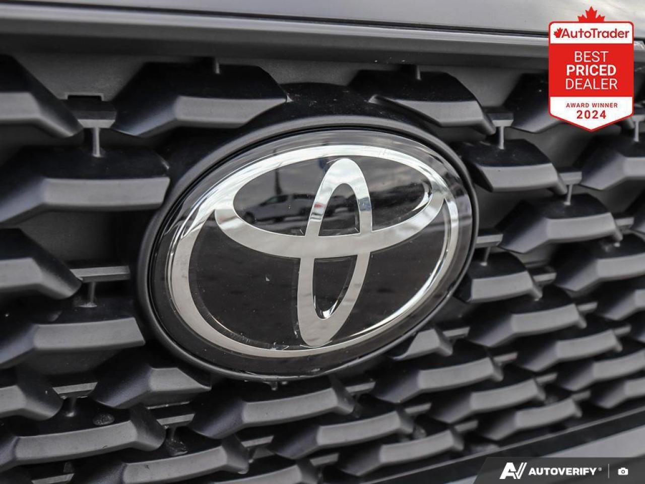 2024 Toyota Corolla Cross LE 4dr All-Wheel Drive Photo