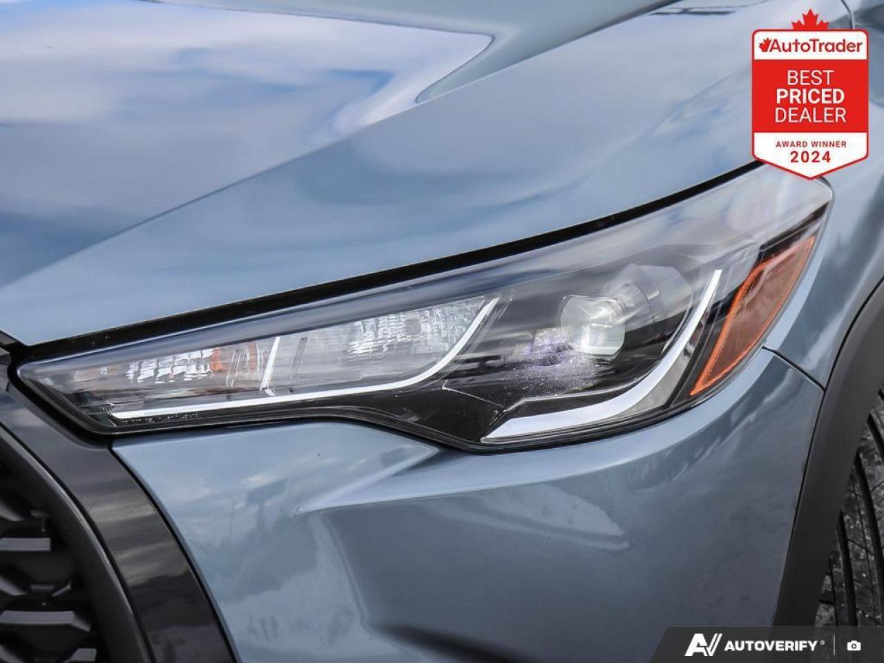 2024 Toyota Corolla Cross LE 4dr All-Wheel Drive Photo