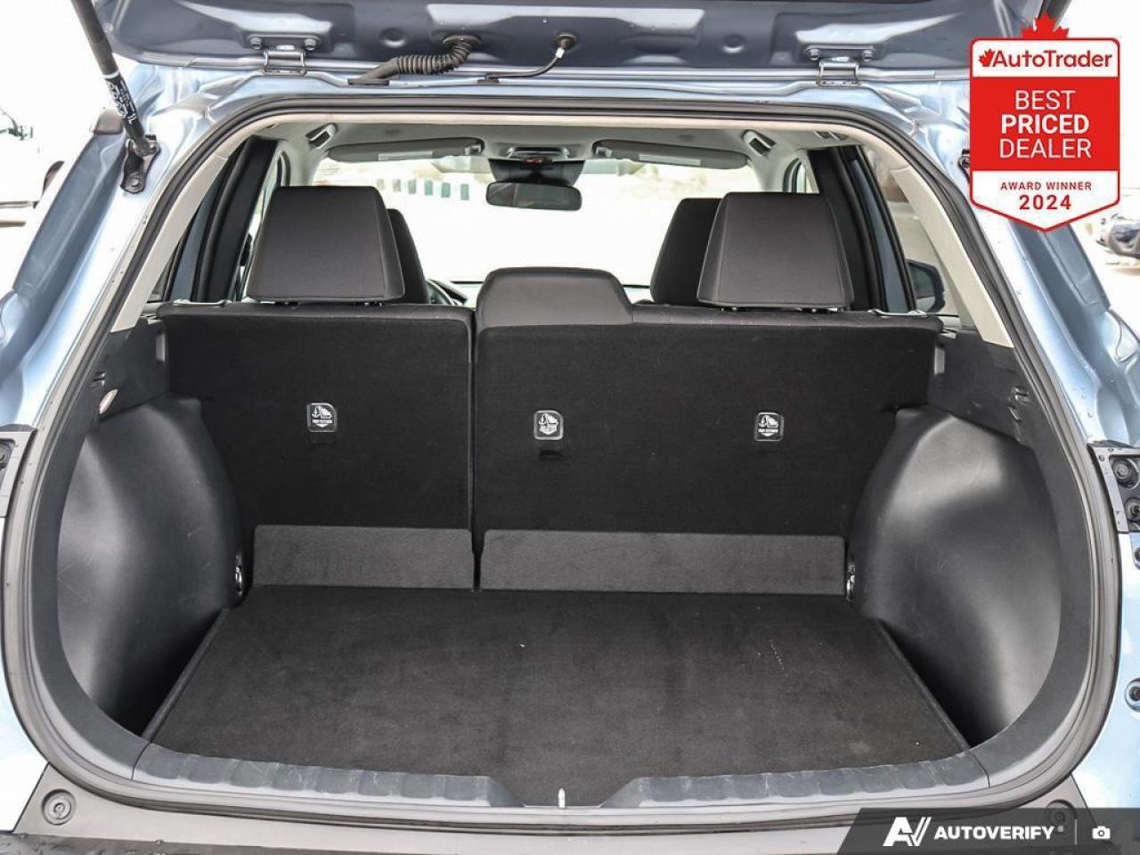 2024 Toyota Corolla Cross LE 4dr All-Wheel Drive Photo