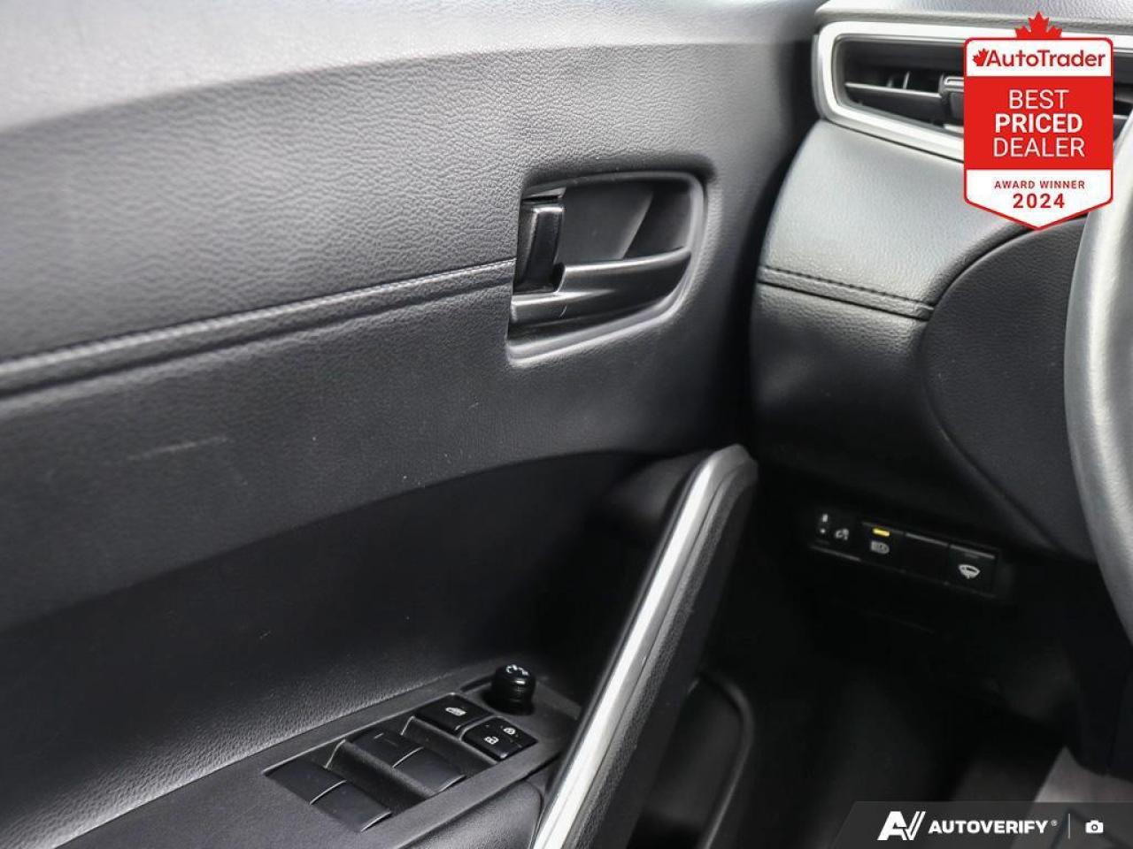 2024 Toyota Corolla Cross LE 4dr All-Wheel Drive Photo