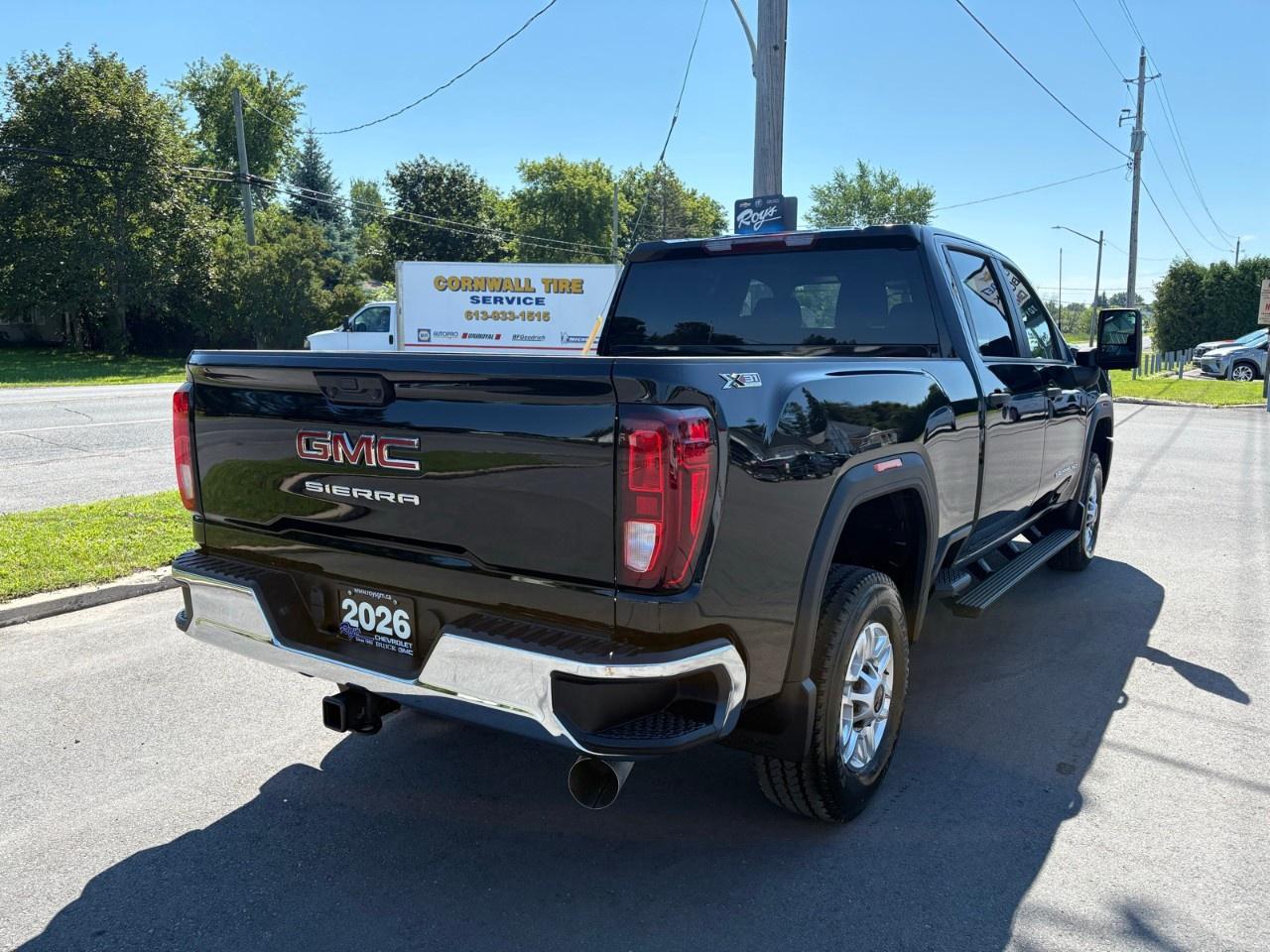 2026 GMC SIERRA 2500HD Crew Cab Standard Box 4-Wheel Drive Pro Photo