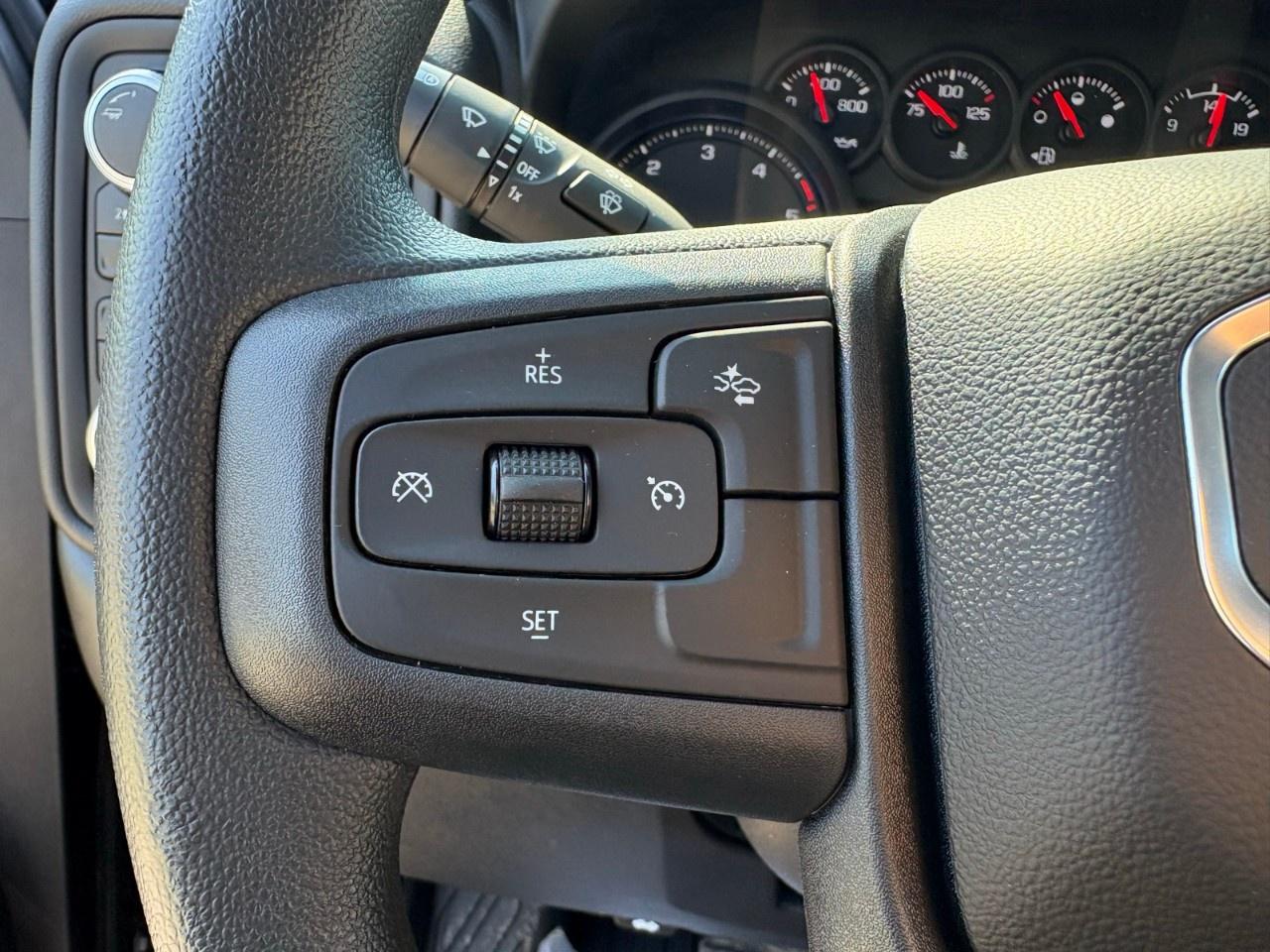 2026 GMC SIERRA 2500HD Crew Cab Standard Box 4-Wheel Drive Pro Photo