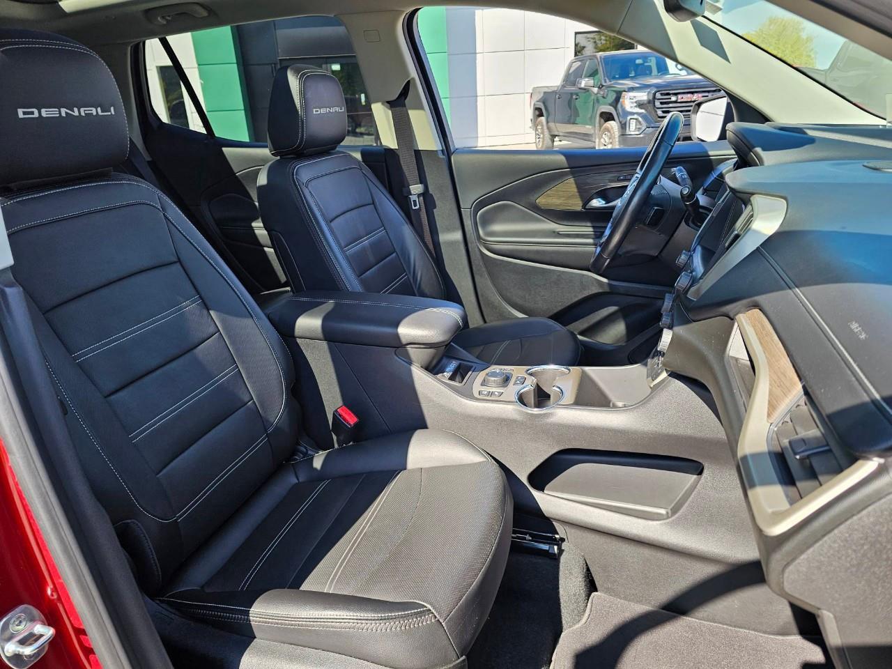 2022 GMC Terrain Denali All-Wheel Drive Photo