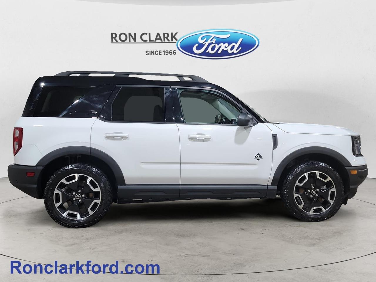 2022 Ford Bronco Sport Outer Banks 4dr 4x4 Photo
