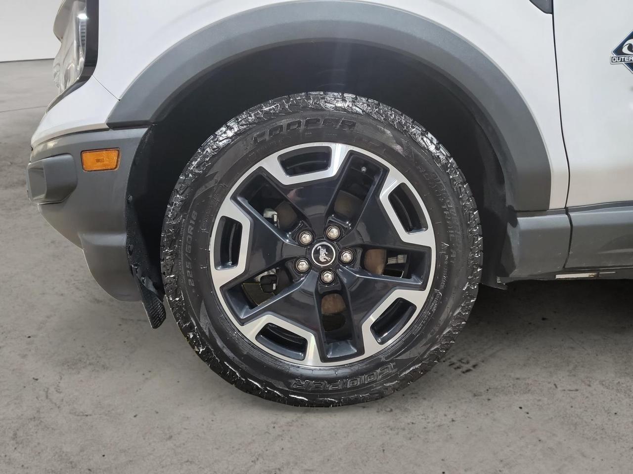 2022 Ford Bronco Sport Outer Banks 4dr 4x4 Photo