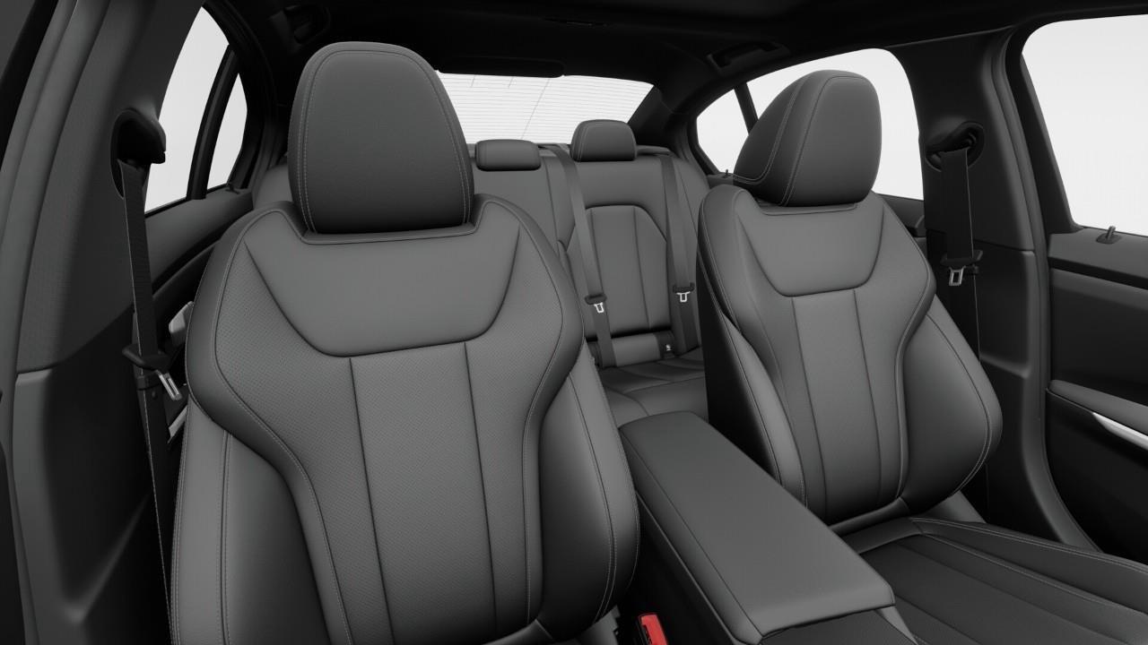 2026 BMW 3 Series  Photo