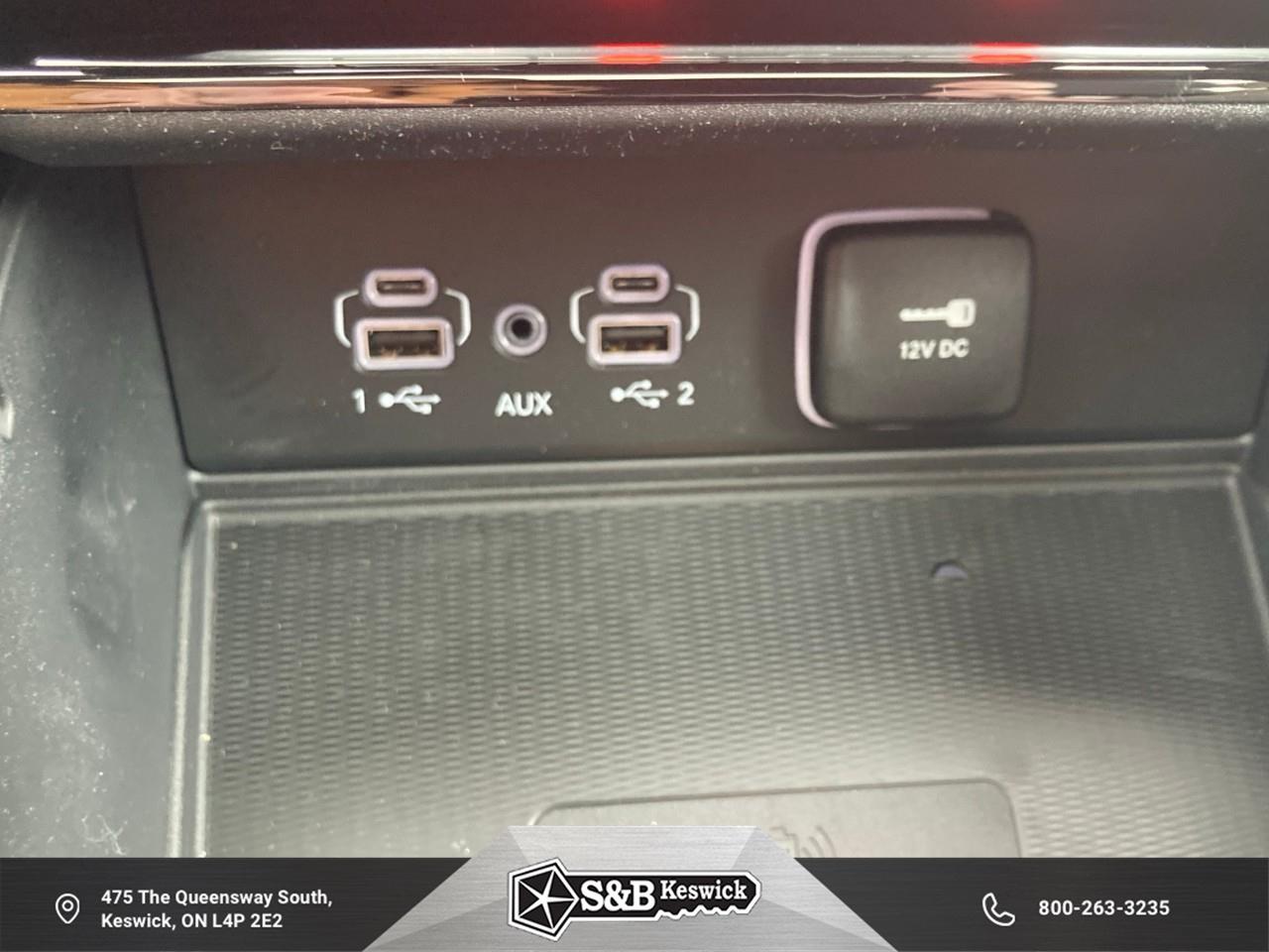 2025 Jeep Grand Cherokee Laredo 4dr 4x4 Photo