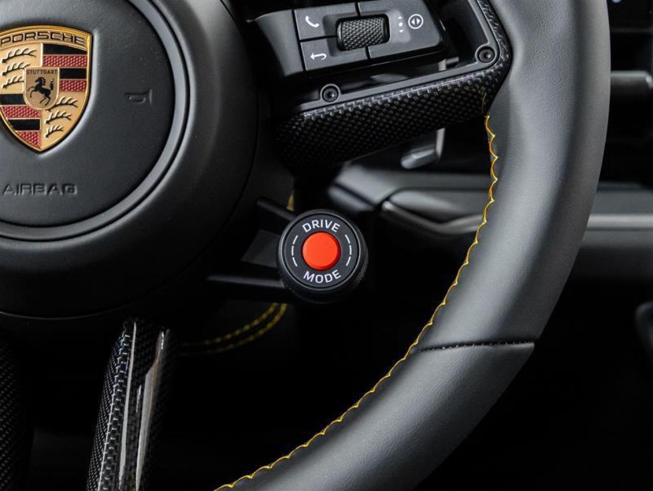 2025 Porsche Cayenne  Photo