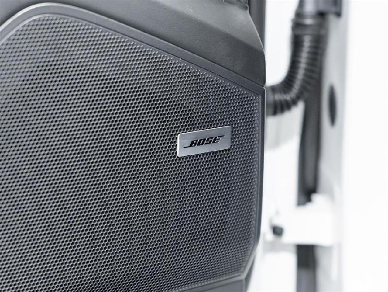 2025 Porsche Cayenne  Photo