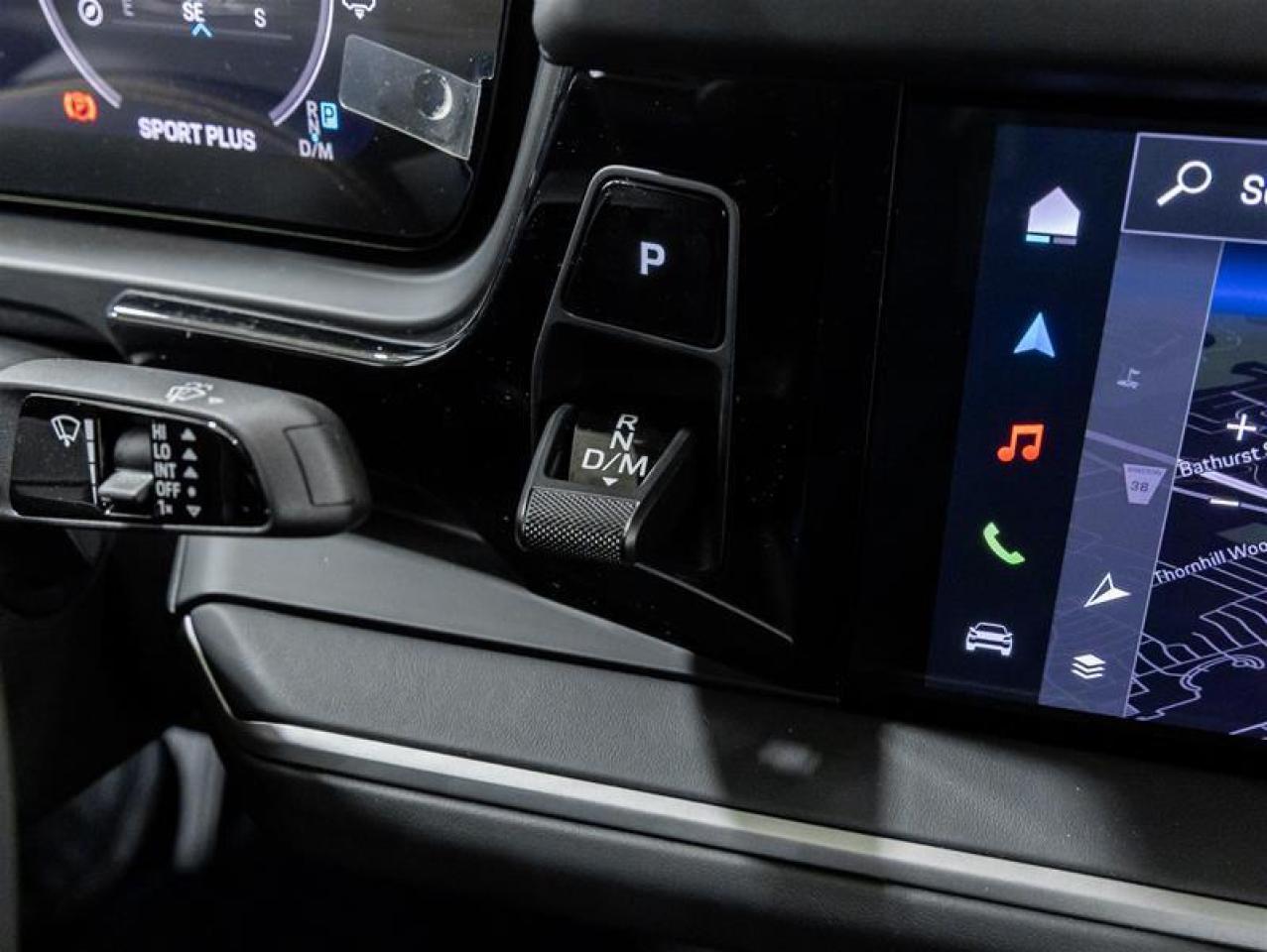 2025 Porsche Cayenne  Photo