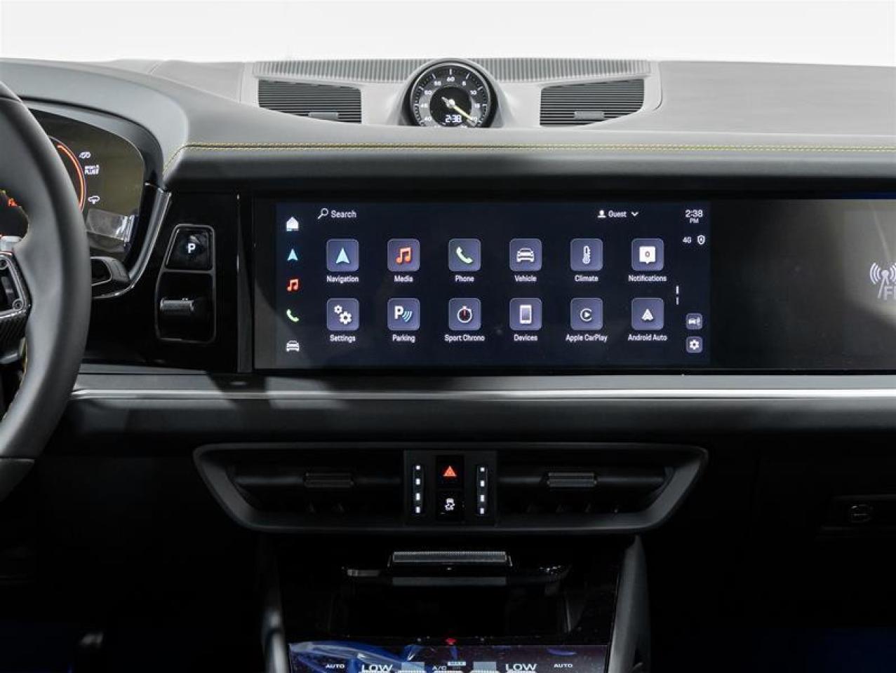 2025 Porsche Cayenne  Photo