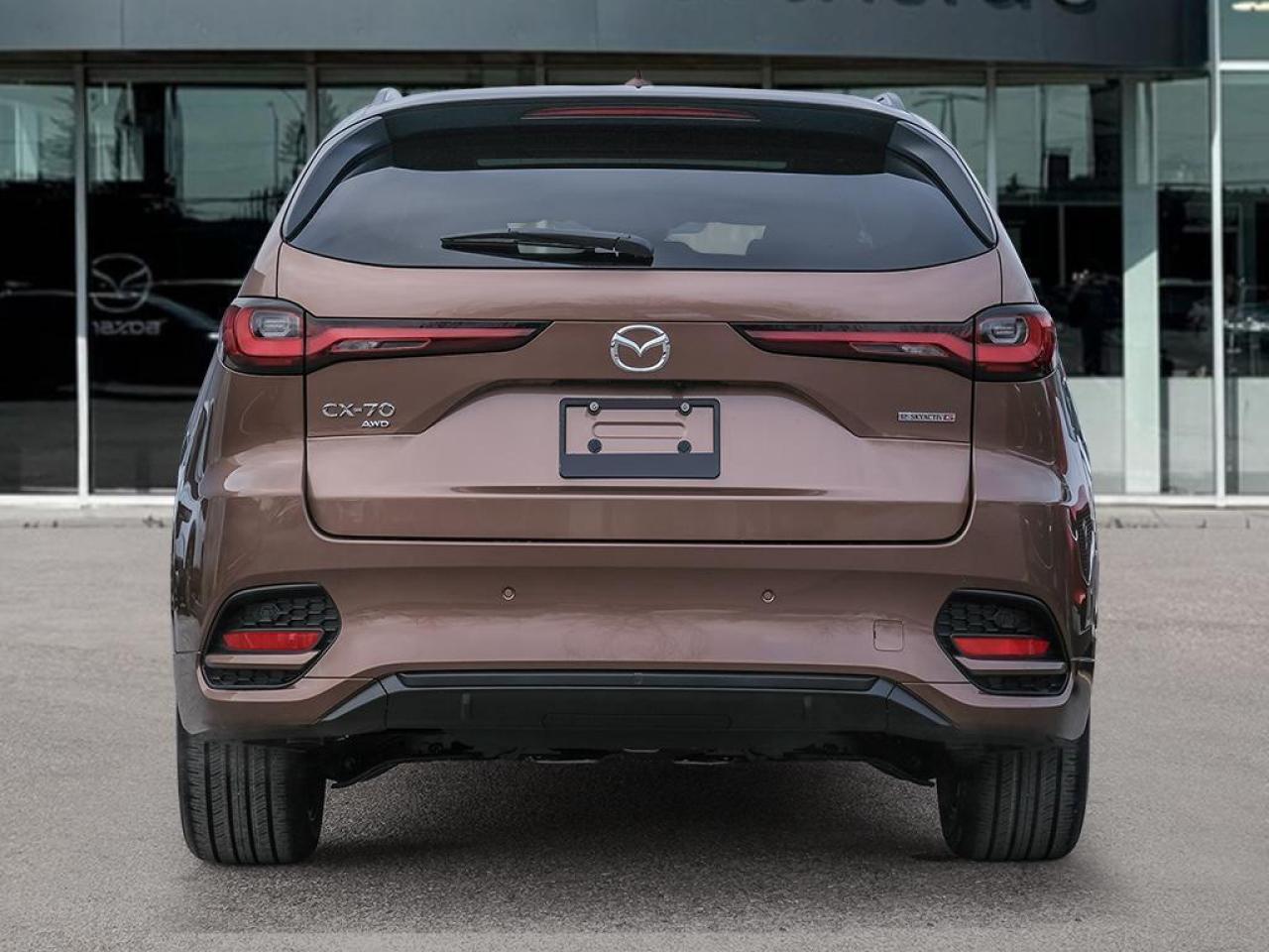 2025 Mazda CX-70 MHEV GT-P 4dr i-ACTIV All-Wheel Drive Sport Utility Photo4