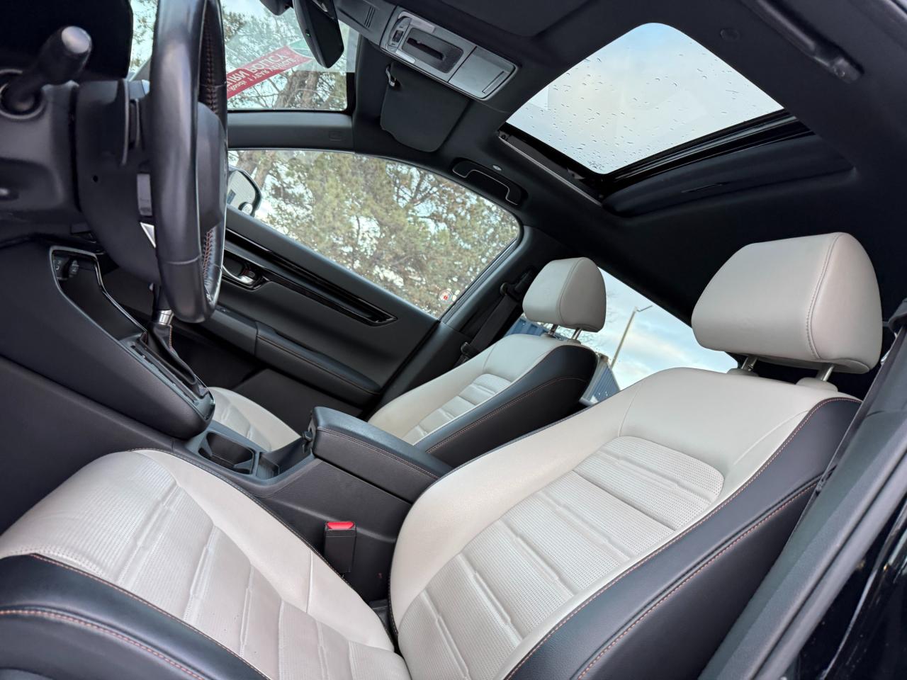 2024 Honda CR-V Hybrid Touring 4dr All-Wheel Drive Photo