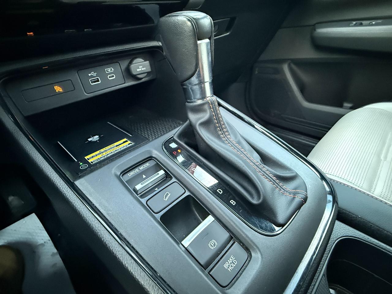 2024 Honda CR-V Hybrid Touring 4dr All-Wheel Drive Photo