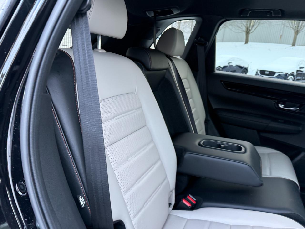 2024 Honda CR-V Hybrid Touring 4dr All-Wheel Drive Photo