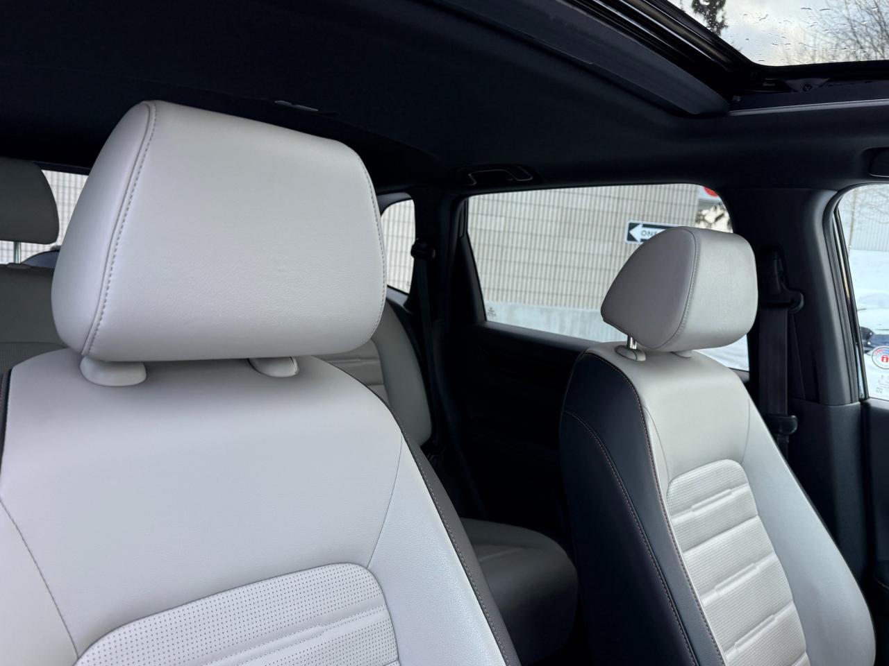 2024 Honda CR-V Hybrid Touring 4dr All-Wheel Drive Photo