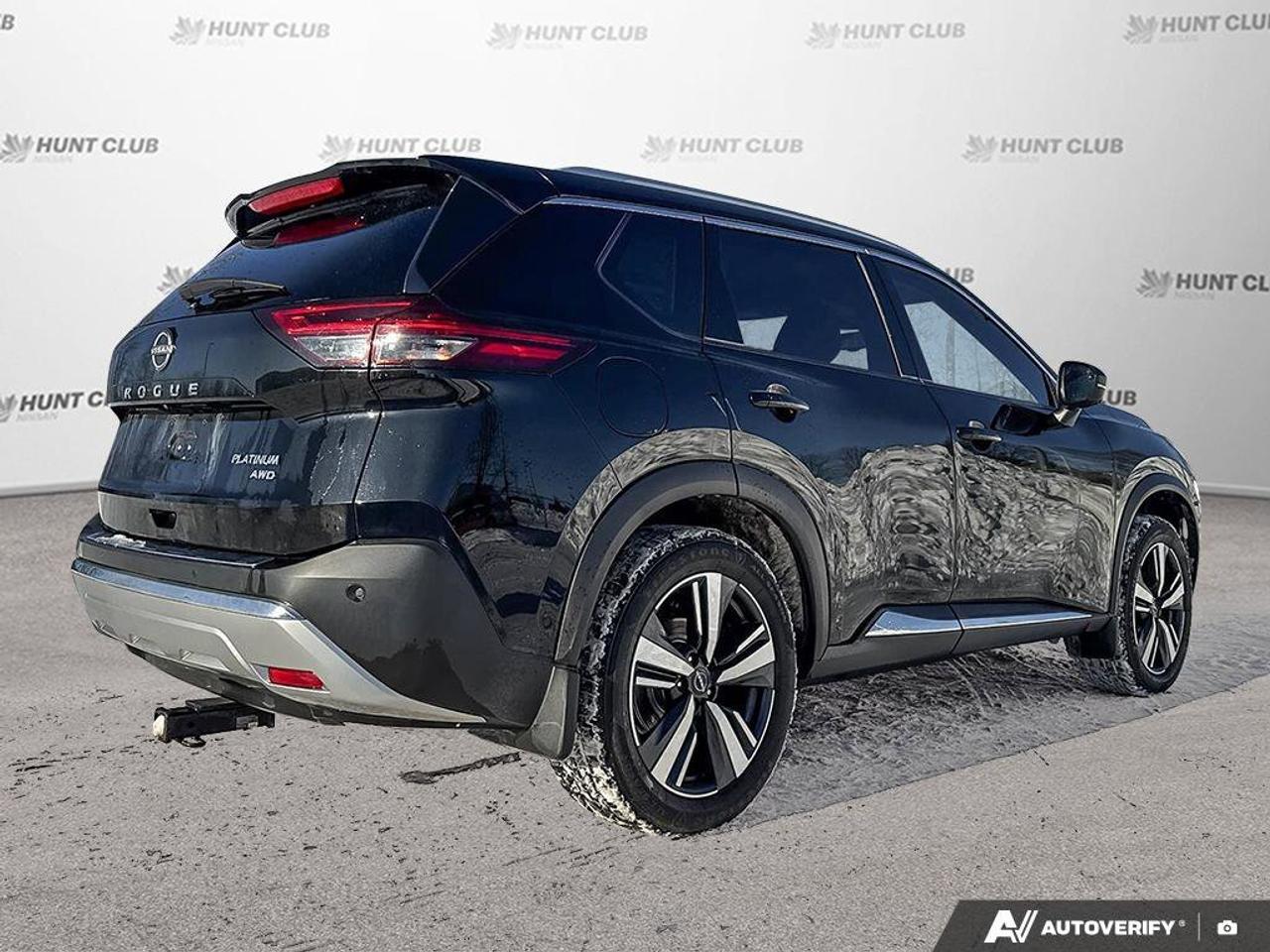 2022 Nissan Rogue Platinum Photo
