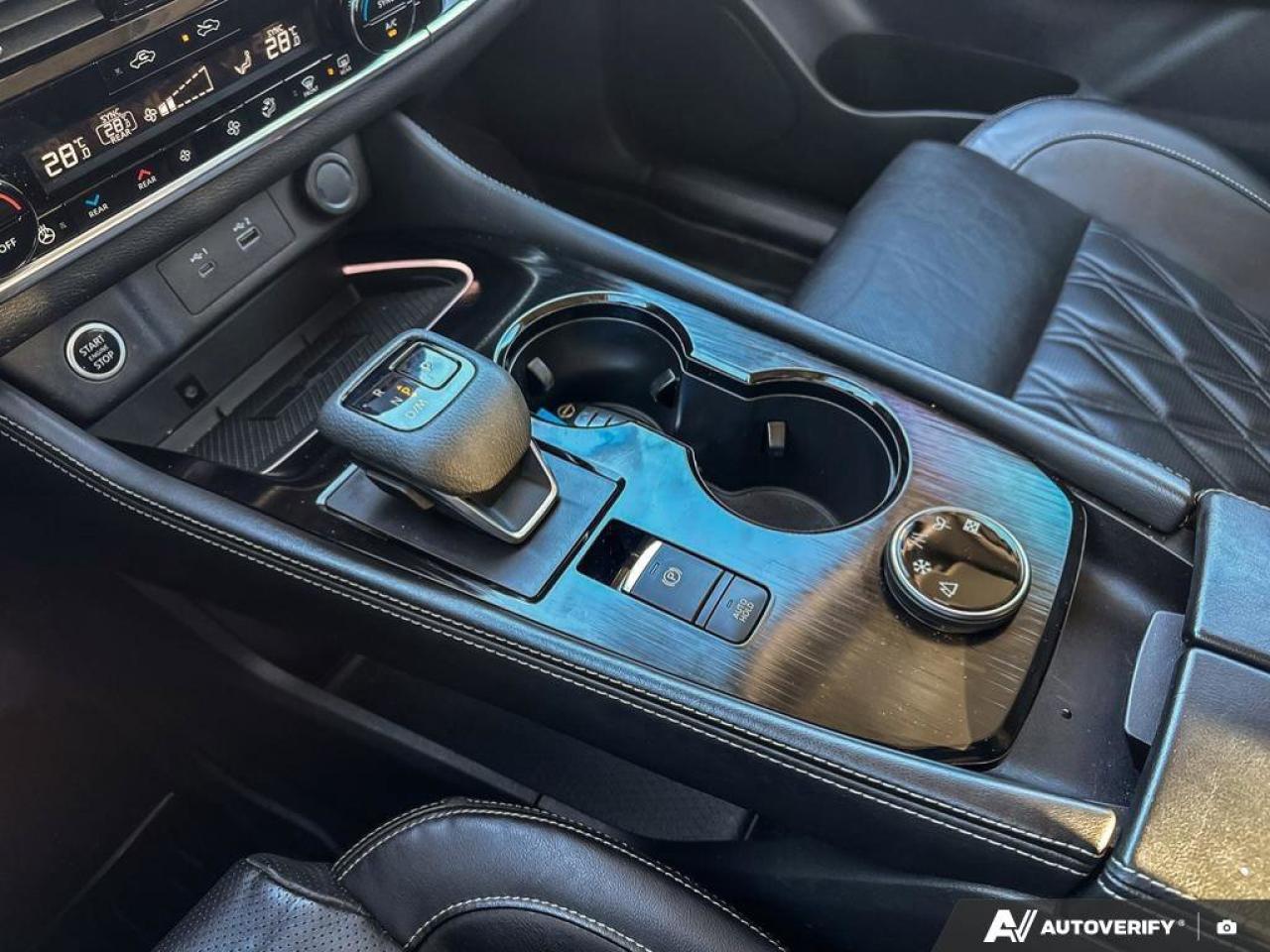 2022 Nissan Rogue Platinum Photo