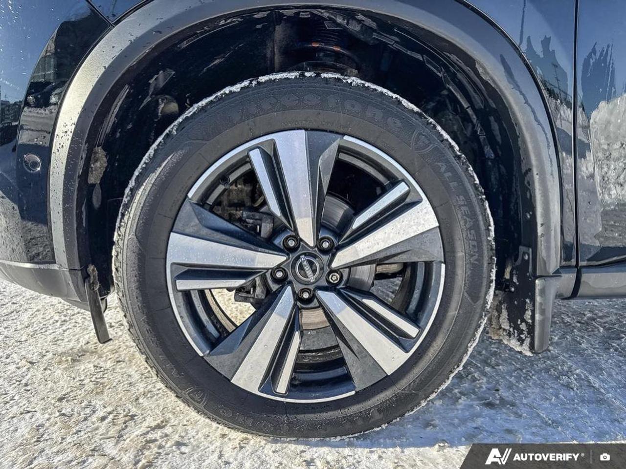 2022 Nissan Rogue Platinum Photo