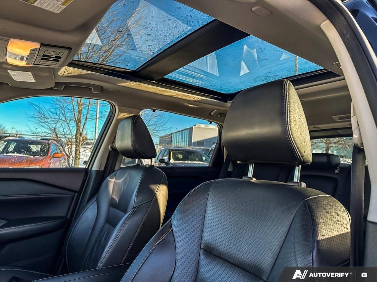 2022 Nissan Rogue Platinum Photo