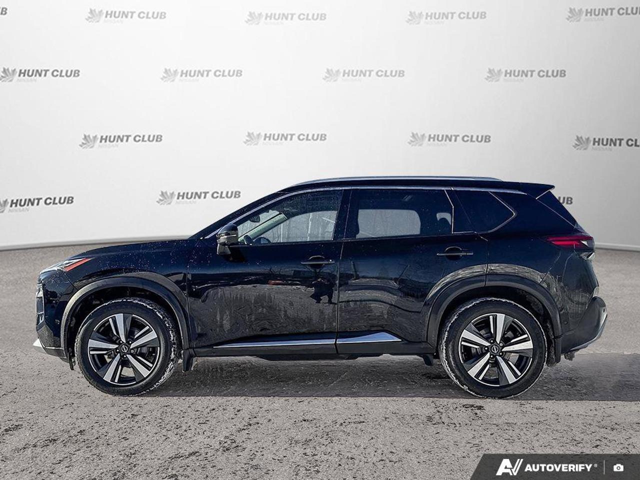 2022 Nissan Rogue Platinum   Navigation   Moonroof   360 View Camera Photo2