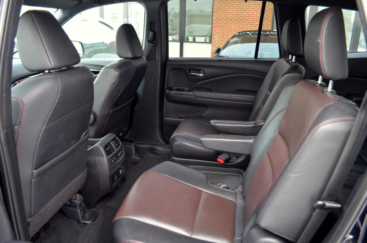 2019 Honda Pilot BLACK EDITION I AWD I LOCAL TRADE Photo