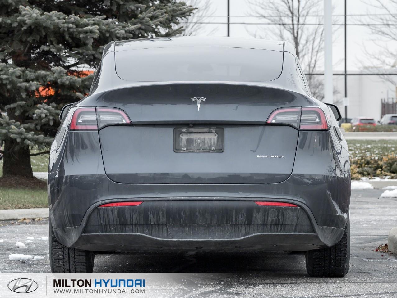 2022 Tesla Model Y Long Range 4dr All-Wheel Drive Sport Utility Photo