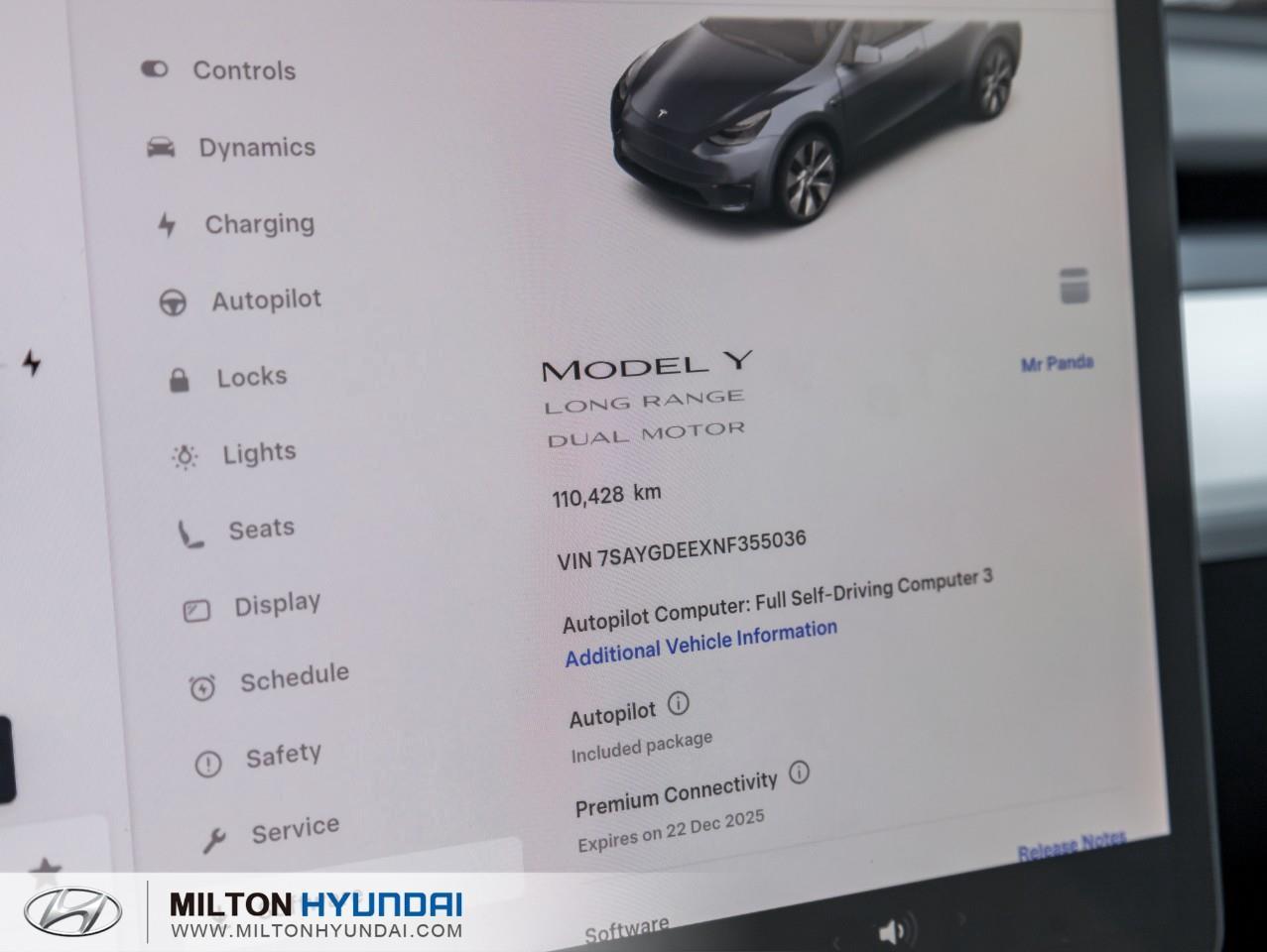 2022 Tesla Model Y Long Range 4dr All-Wheel Drive Sport Utility Photo