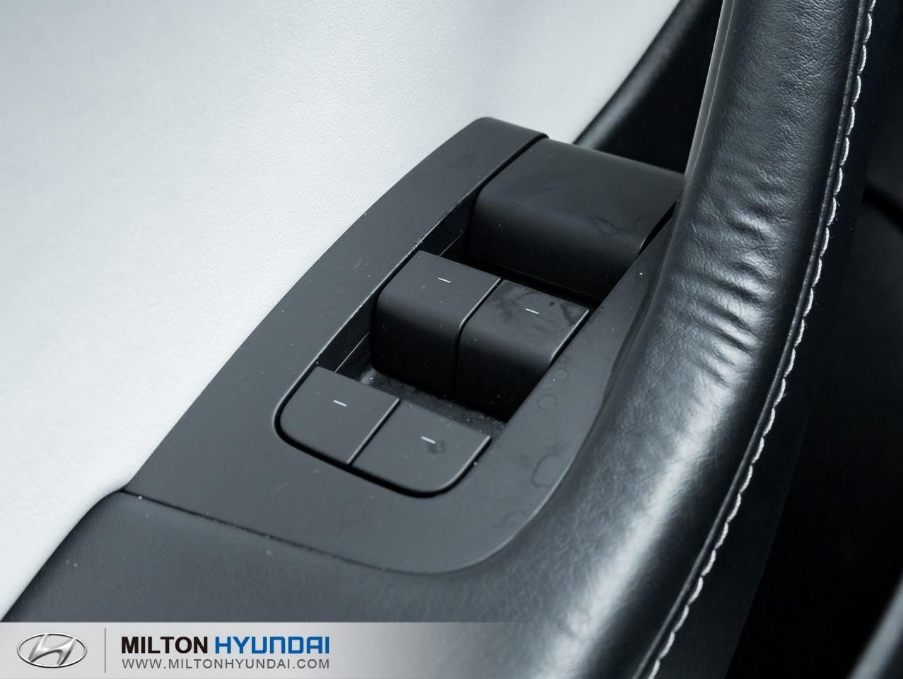 2022 Tesla Model Y Long Range 4dr All-Wheel Drive Sport Utility Photo