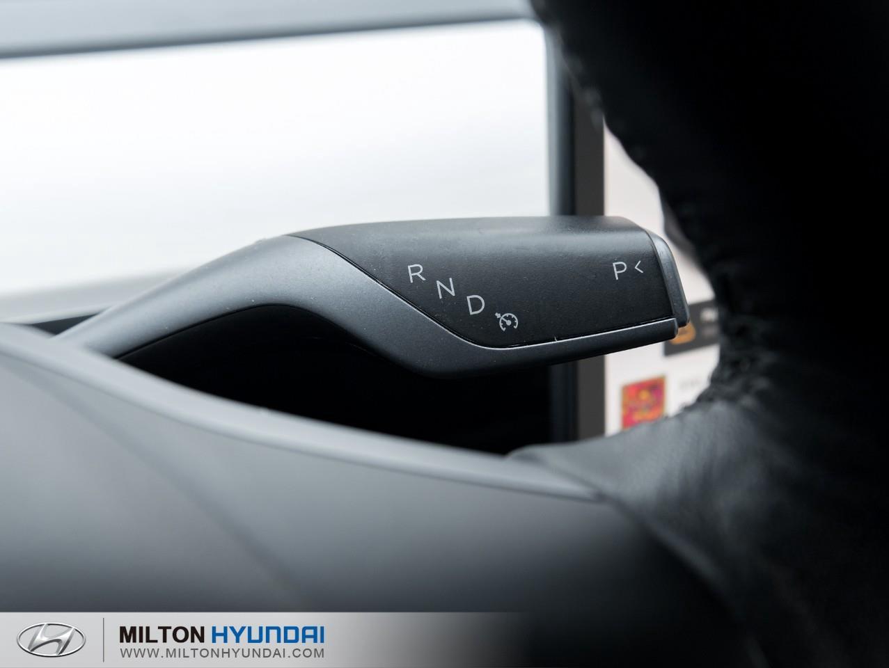 2022 Tesla Model Y Long Range 4dr All-Wheel Drive Sport Utility Photo