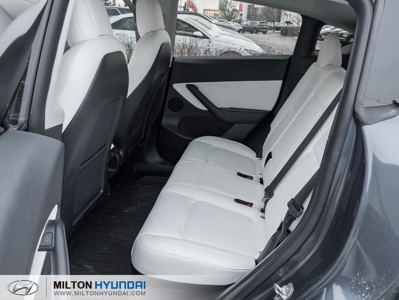 2022 Tesla Model Y Long Range 4dr All-Wheel Drive Sport Utility Photo