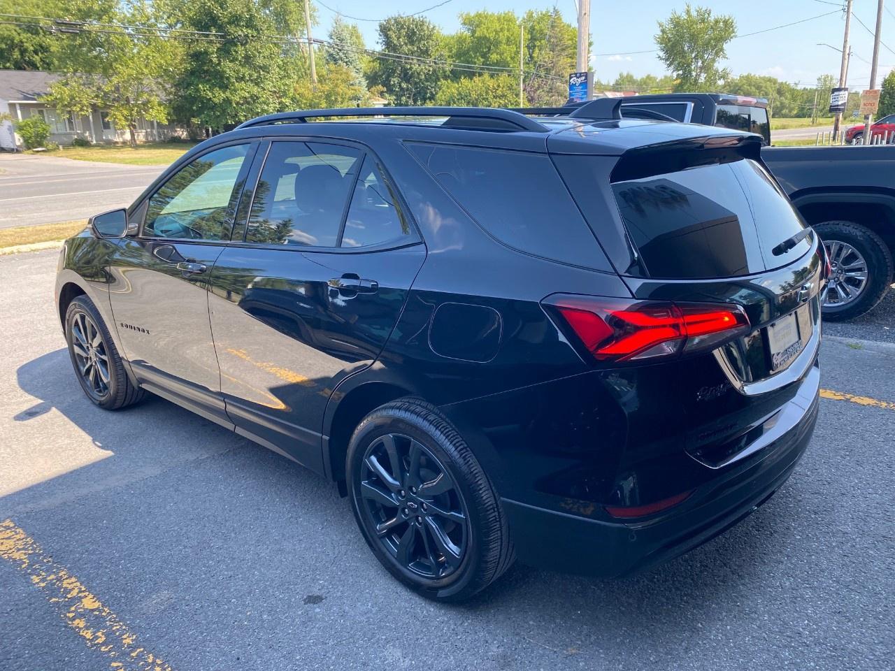 2023 Chevrolet Equinox AWD RS Photo