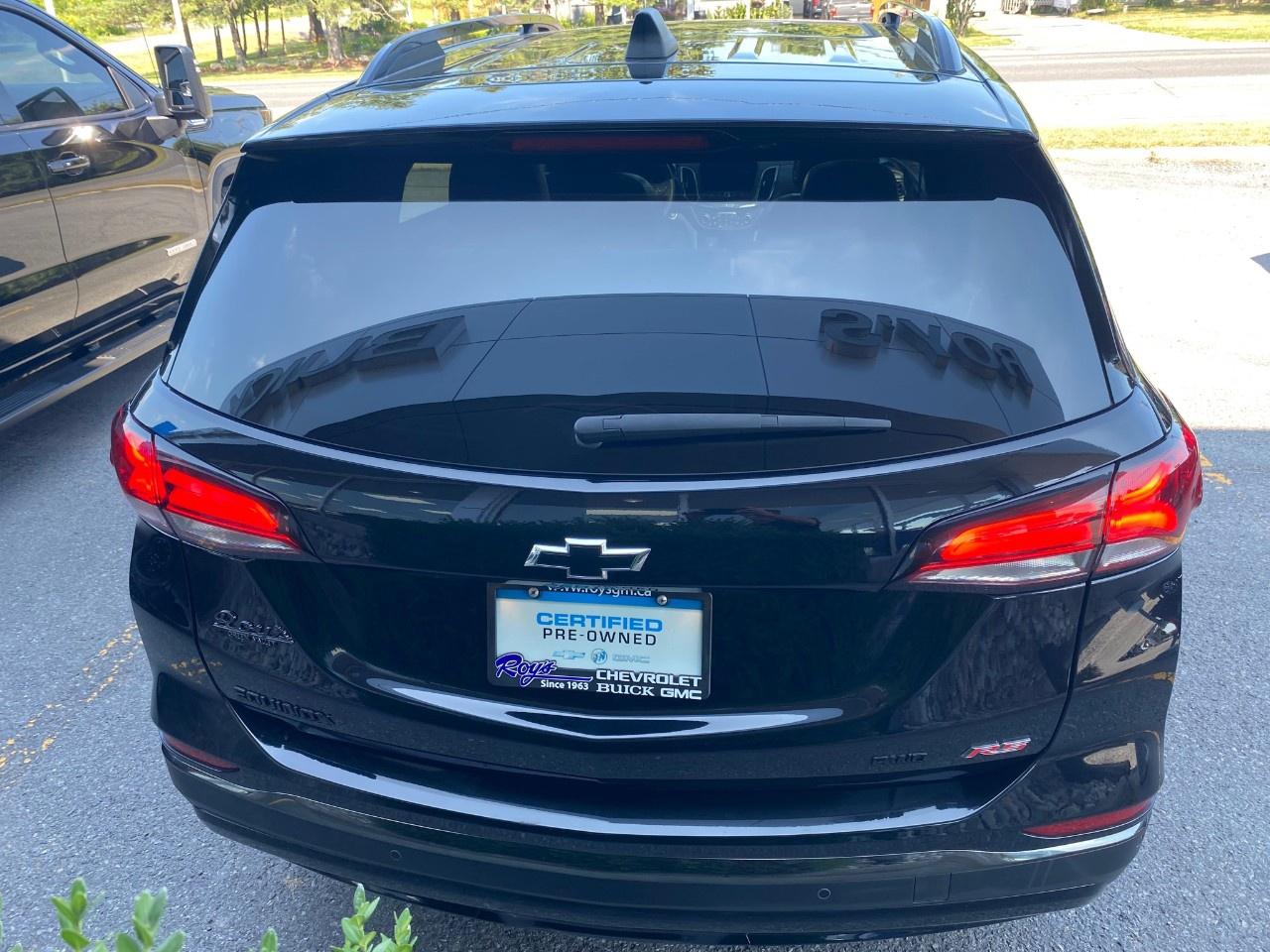 2023 Chevrolet Equinox AWD RS Photo2