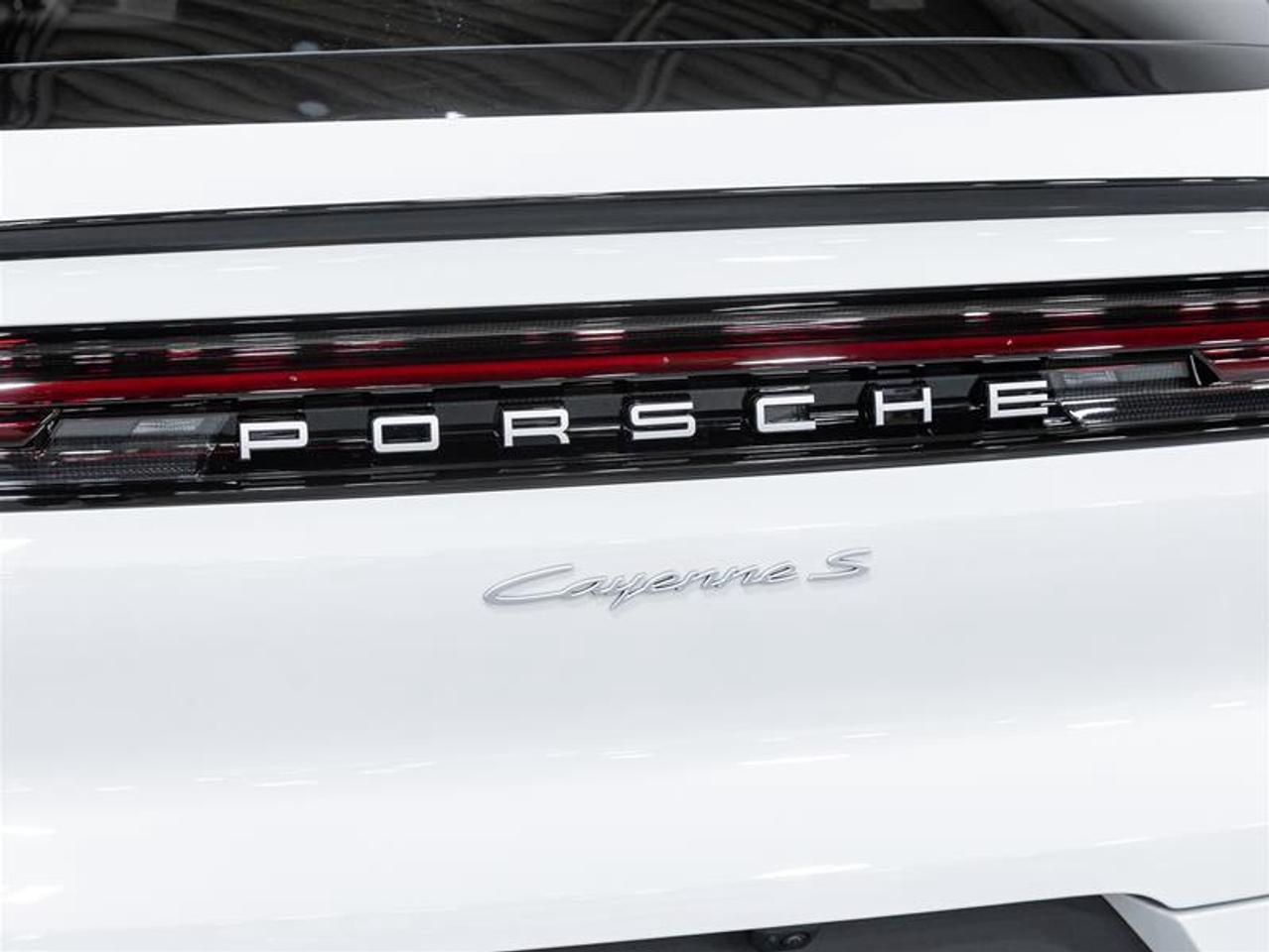 2026 Porsche Cayenne  Photo