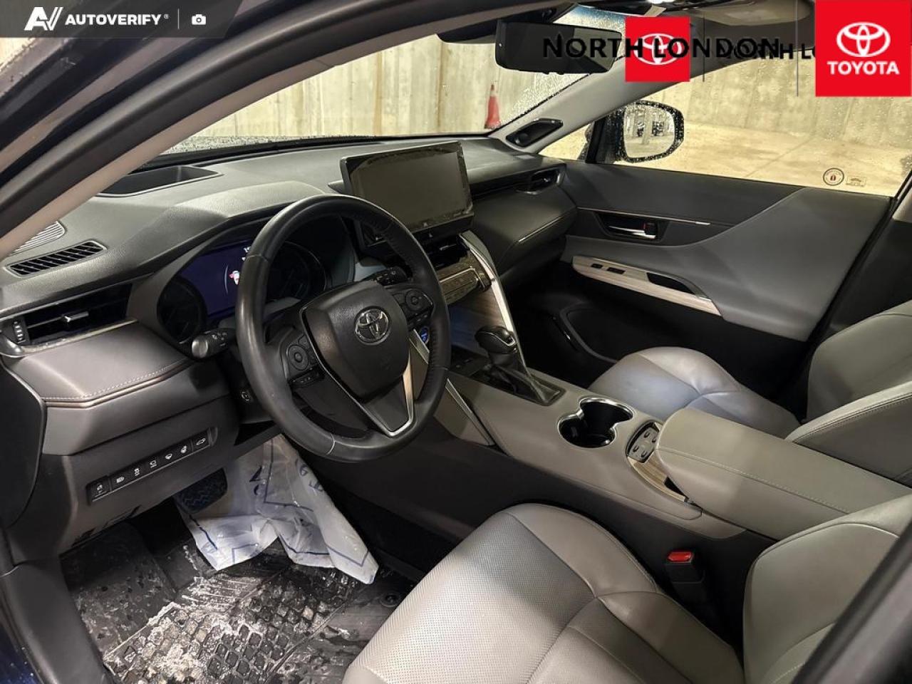 2021 Toyota Venza Limited 4dr All-Wheel Drive Photo