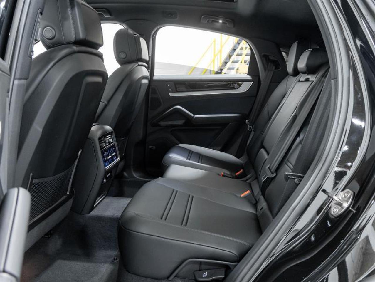 2026 Porsche Cayenne  Photo