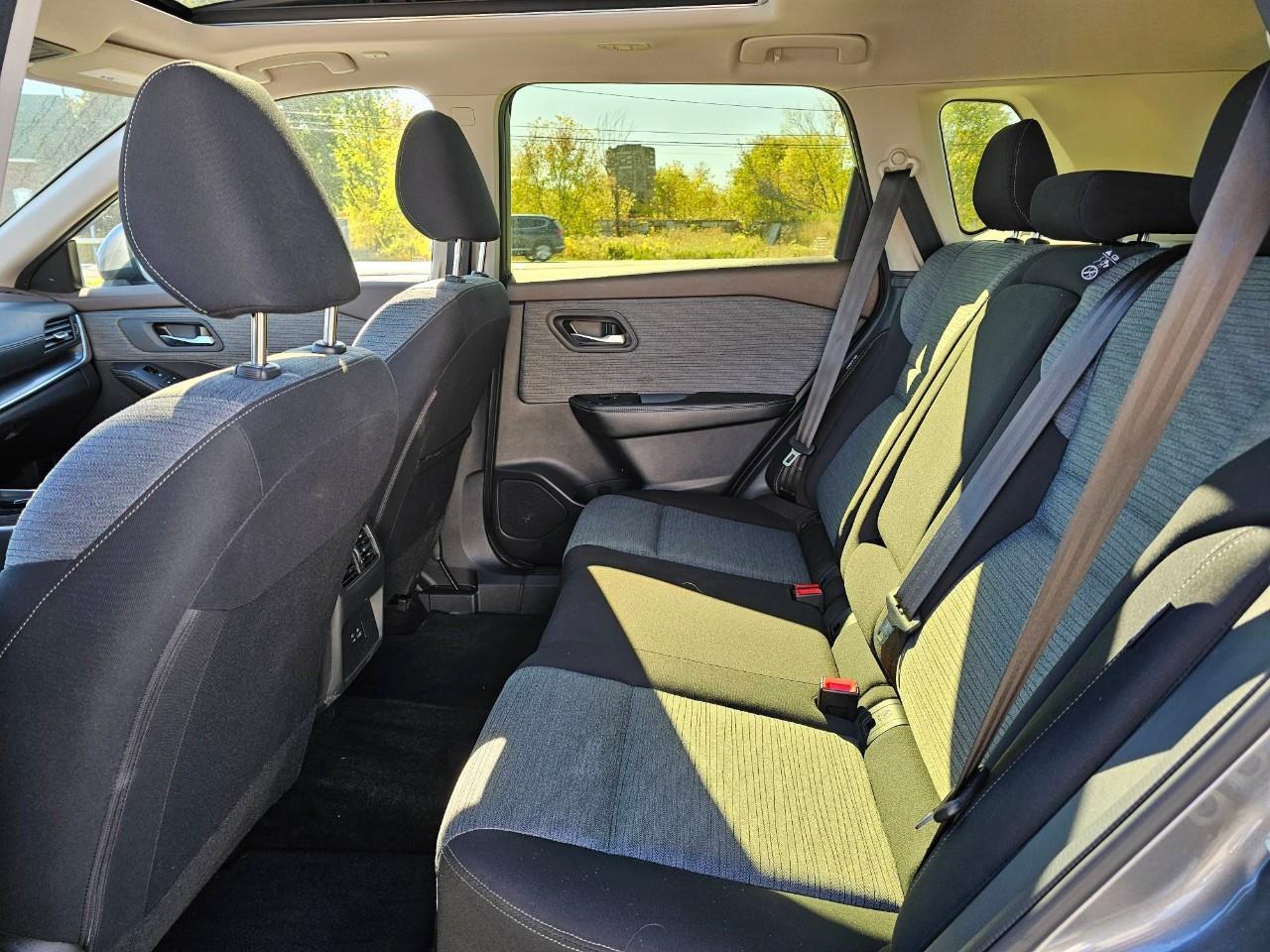 2023 Nissan Rogue SV Moonroof 4dr All-Wheel Drive Sport Utility Photo