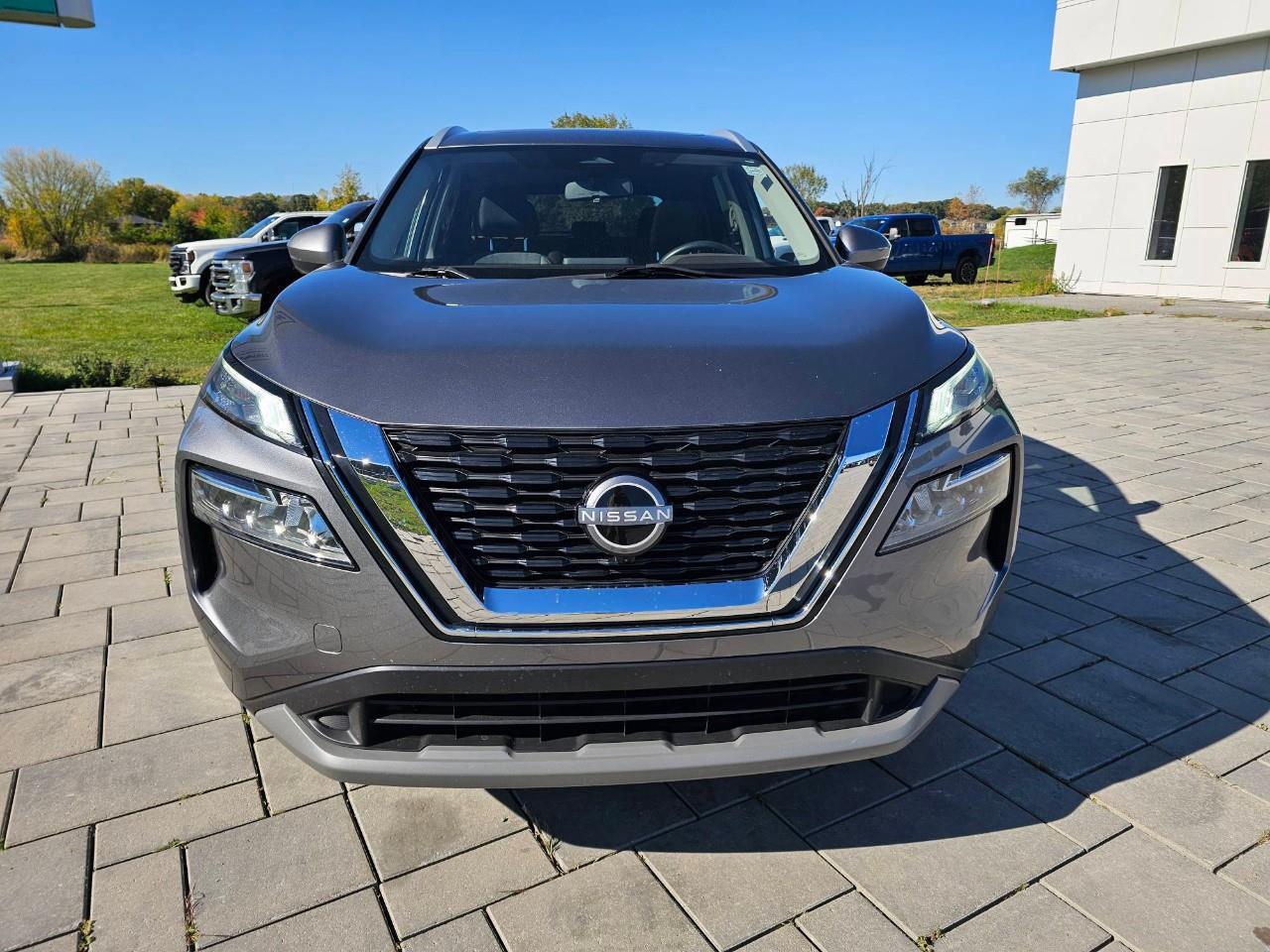 2023 Nissan Rogue SV Moonroof 4dr All-Wheel Drive Sport Utility Photo