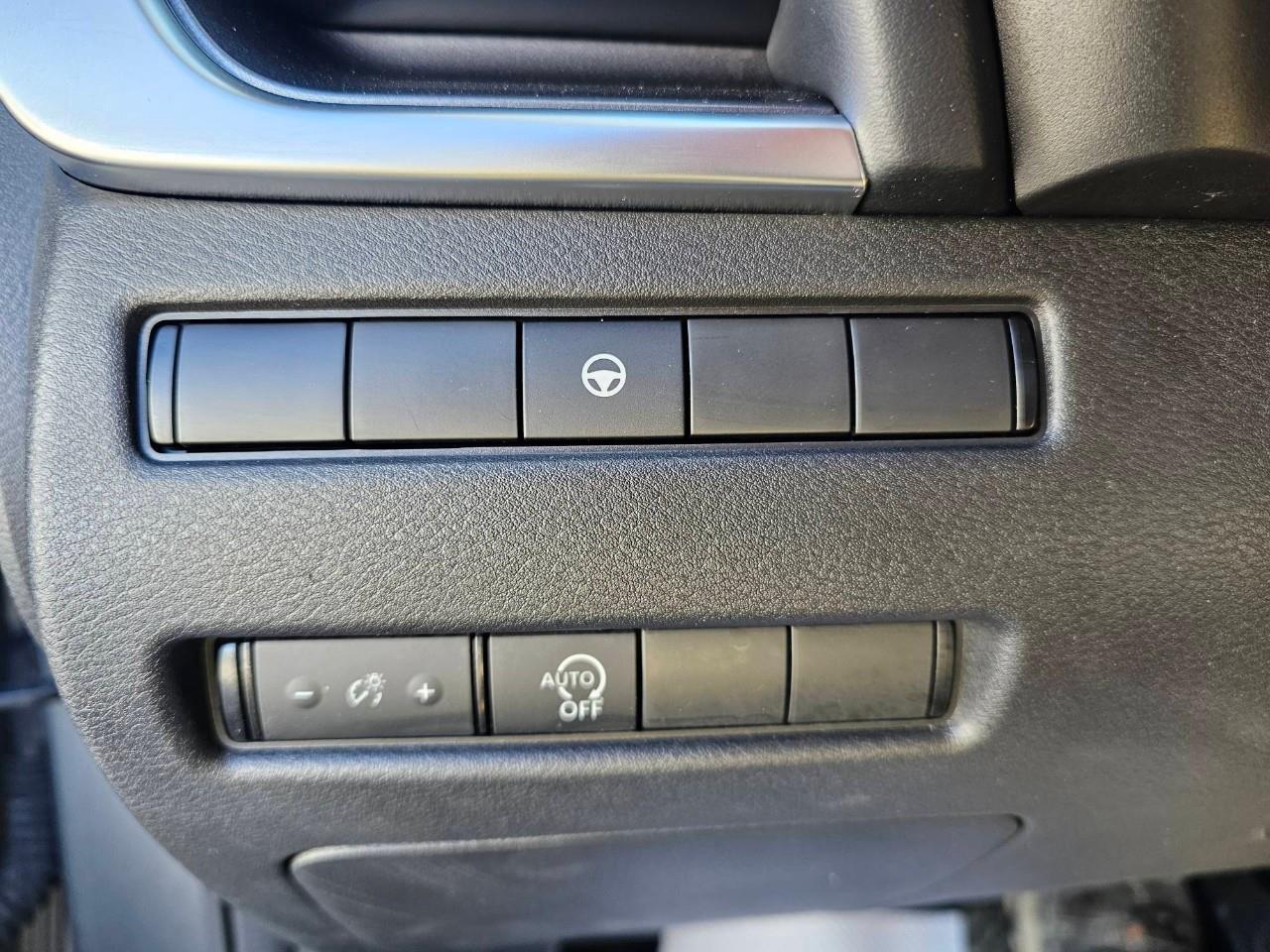 2023 Nissan Rogue SV Moonroof 4dr All-Wheel Drive Sport Utility Photo