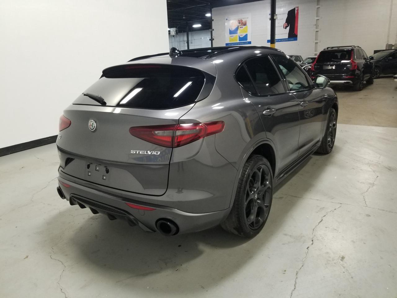 2022 Alfa Romeo Stelvio Ti 4dr All-Wheel Drive Photo