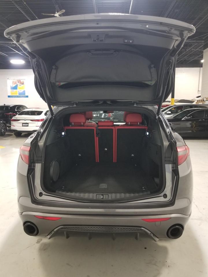 2022 Alfa Romeo Stelvio Ti 4dr All-Wheel Drive Photo