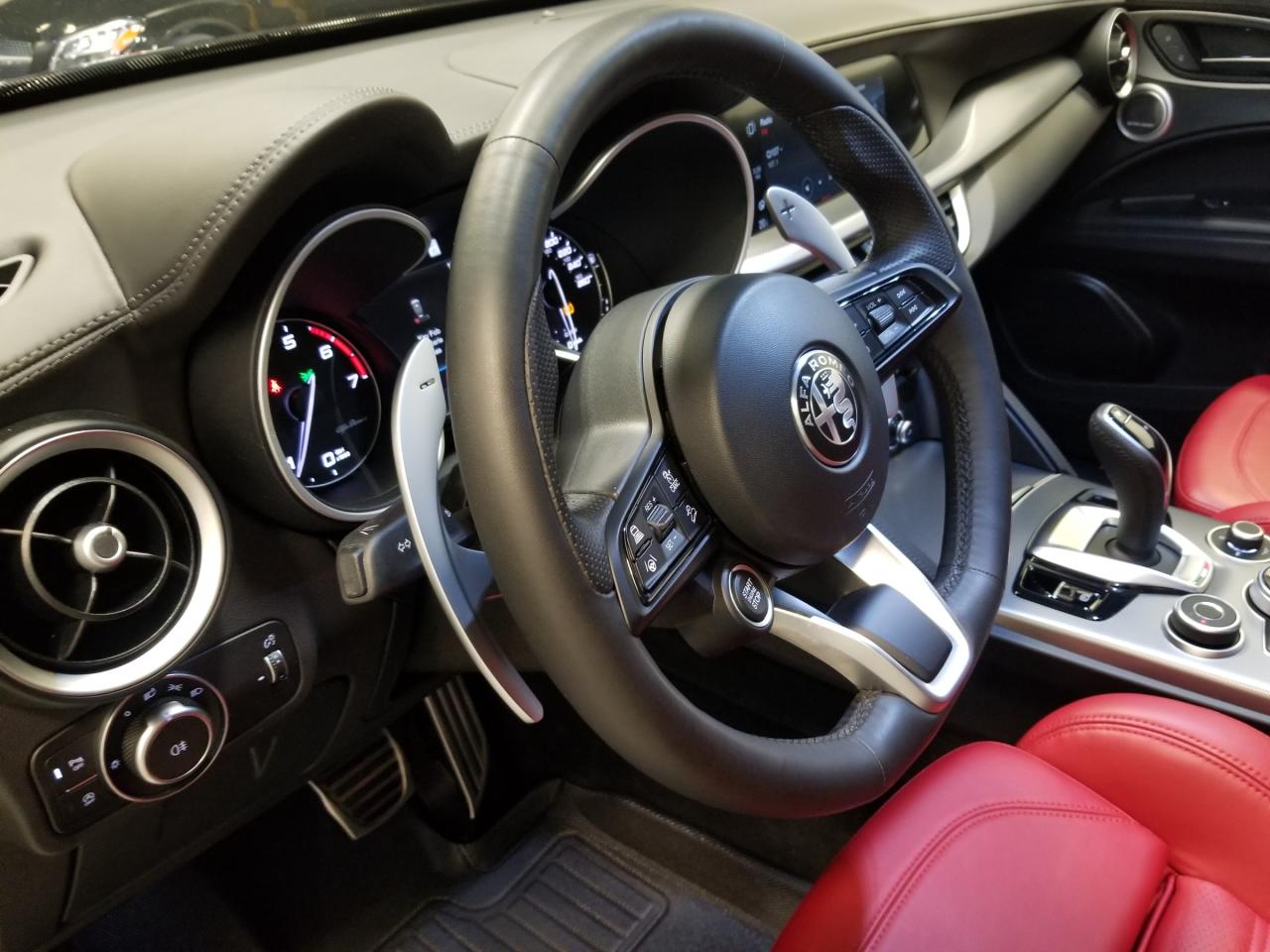 2022 Alfa Romeo Stelvio Ti 4dr All-Wheel Drive Photo