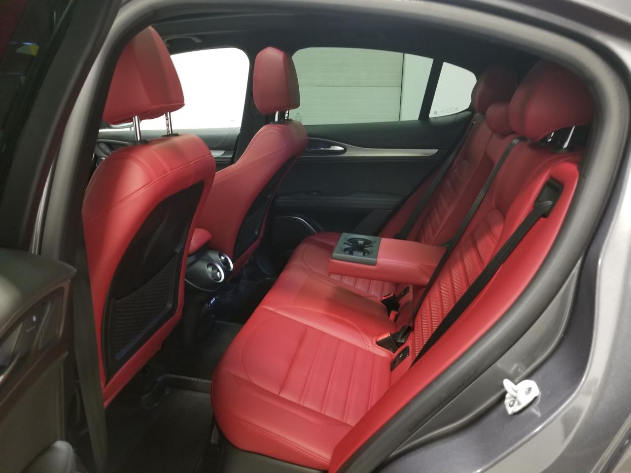 2022 Alfa Romeo Stelvio Ti 4dr All-Wheel Drive Photo