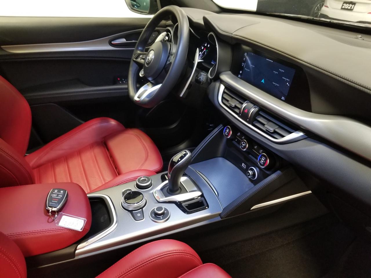 2022 Alfa Romeo Stelvio Ti 4dr All-Wheel Drive Photo