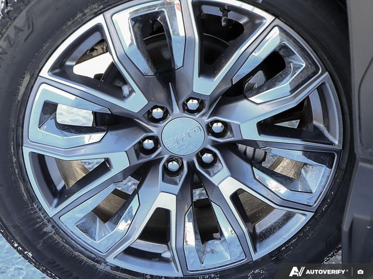 2026 GMC Sierra 1500 Crew Cab Short Box 4-Wheel Drive Denali Photo