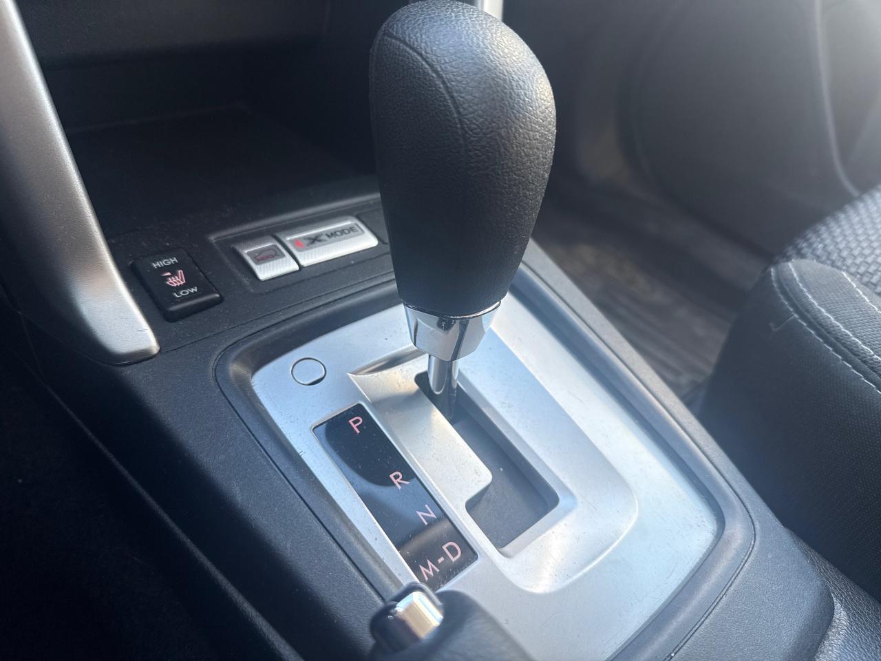 2017 Subaru Forester 2.5i Convenience (CVT) 4dr All-Wheel Drive Photo