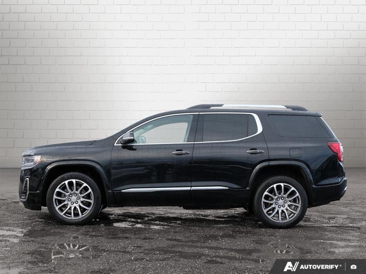 2023 GMC Acadia AWD DENALI Photo