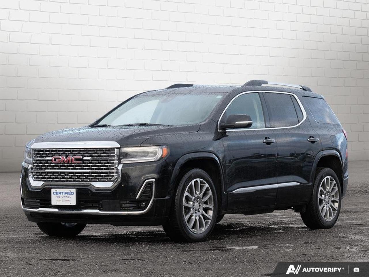 2023 GMC Acadia AWD DENALI Photo0
