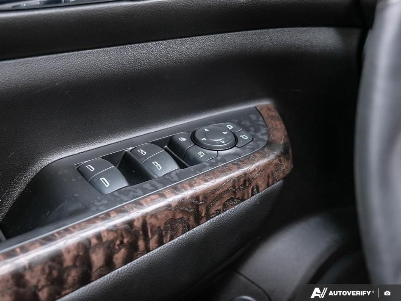 2023 GMC Acadia AWD DENALI Photo