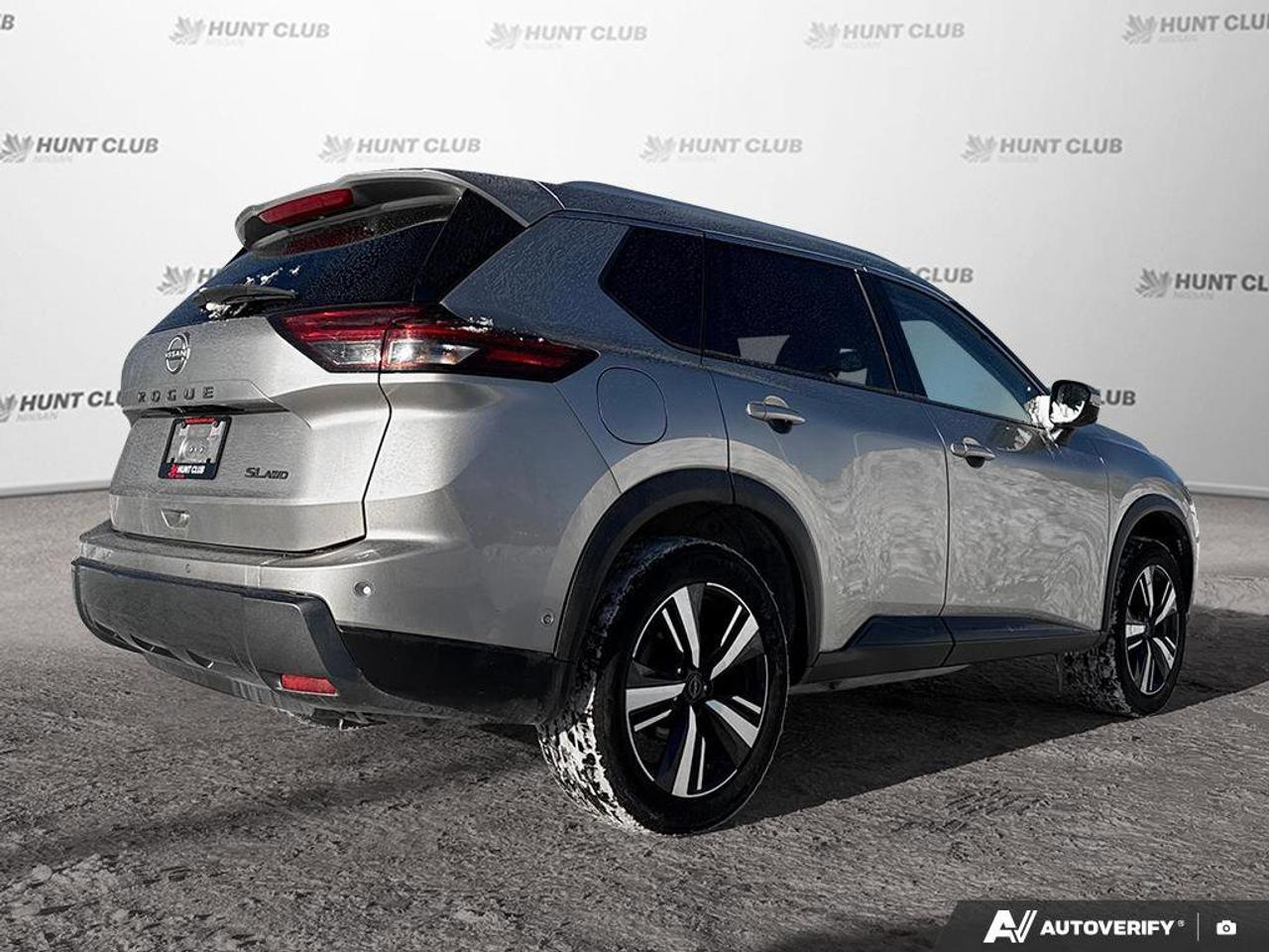 2024 Nissan Rogue SL   Navigation   Moonroof   Leather Seats Photo